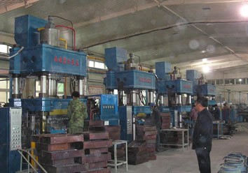 葉臘石、石墨管、石墨柱及碗等金剛石附件成型壓機獲得推廣使用！